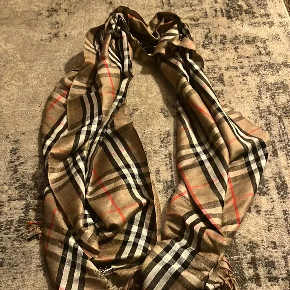 Brand New Plaid Scarf